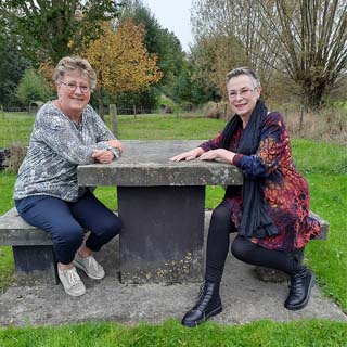Tineke Veenstra en Caroline Steenbergen